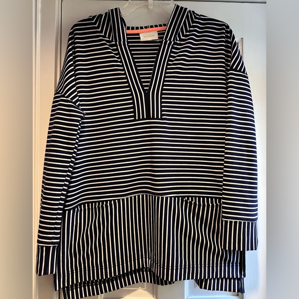 Mello Day Knit Hoodie